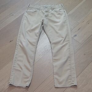 Patagonia Performance Pants Men's sz 33/32* Tan Straight Fit All Wear Jeans